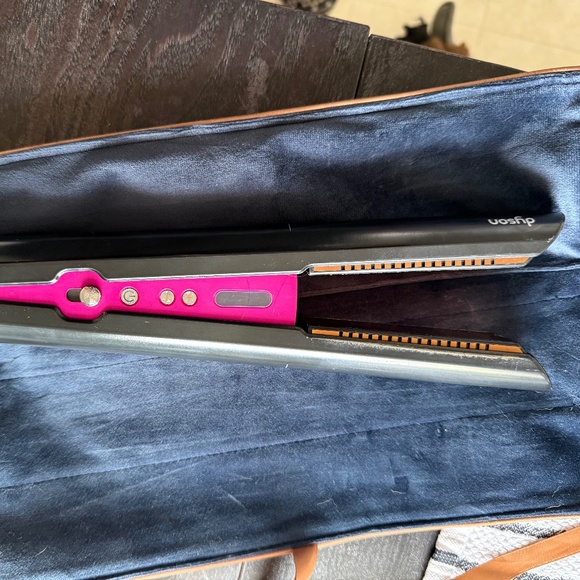 Dyson Corrale Straightener - Picture 1 of 4